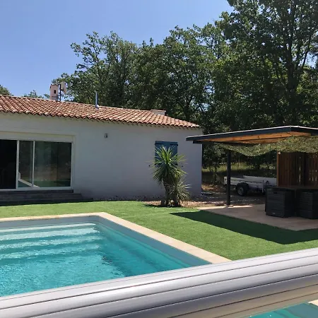 Villa 3 Chambres Avec Piscine Privee Bagnols-en-Foret Exterior photo