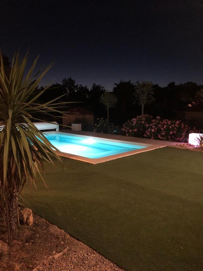 3 Avec Piscine Privee